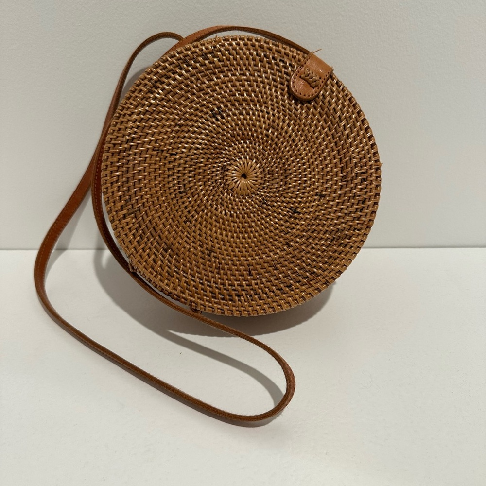 Round Woven Tan Crossbody Bag
